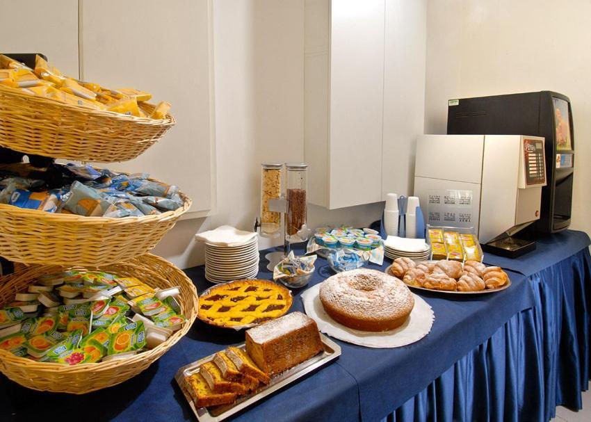Hotel Sissi Rivazzurra Di Rimini Exterior foto